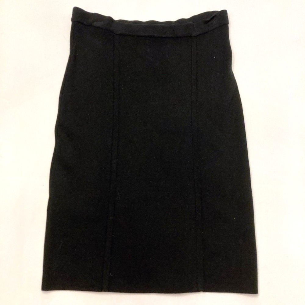 NWT BCBG Maxazria Skirt Knit Silk Nylon Spandex Black Stretch Bodycon‎ Women M
